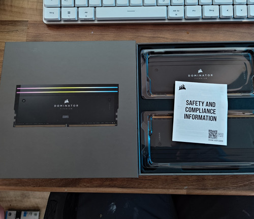 Corsair dominator titanium - titanium, rgb