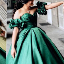 henna kleid, grün, 36-40, hinten mit Schnürung, nur einmal angezogen, wie neu