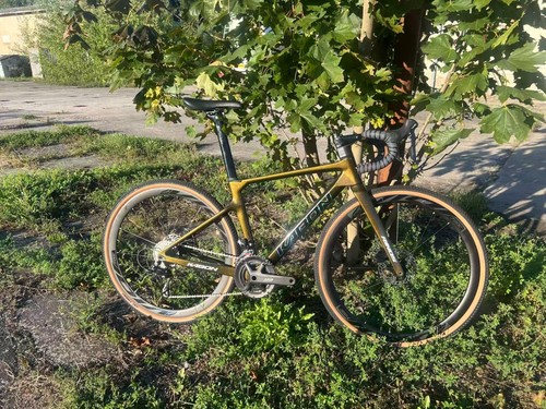 Carbon gravel bike shimano - carbon,