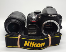 Lesen Sie "N Mint" Nikon D3300