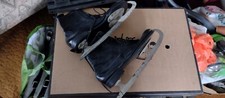 Vintage schlittschuhe schwarz - schlittschuhe,