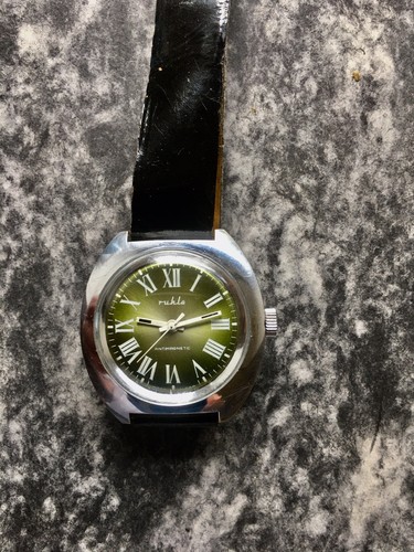 Ruhla armbanduhr ddr umf 42 - ddr, 24-42