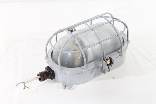 Alte massive bunkerlampe - 1,