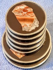 Vintage Untersetzer Set, 7Stück, Wein-Bieruntersetzer, Halbedelsteine, DDR 1980