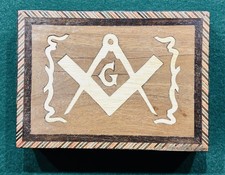 Holz-Schatulle Freimaurer
