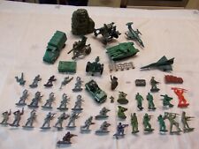 Konvolut Militär Spielfiguren - Vintage Soldaten Autos Fahrzeuge Panzer Sammlung