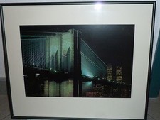 Brooklyn Bridge bei Nacht mit Alurahmen