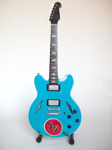 Mini gitarre für sammler - mini,