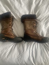 UGG Adirondack Chestnut Leder