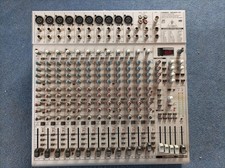 Behringer Eurorack UB2442FX-PRO