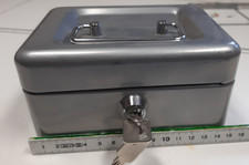 MAUL Geldkassette aus Stahl, abschließbar, 2 Schlüssel, für Scheine u. Münzen