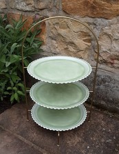 ***ETAGERE*TELLERHALTER*PASTELL*MINTGRÜN*METALLTELLER*ROCKABELLA*VINTAGE~LOOK***