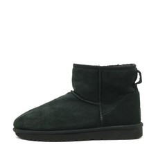 UGG Australia Damen Classic