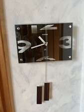 Moderne einfache Mode Kreative Wanduhr mit Pendel  Fast Nicht Hörbar Np 119€