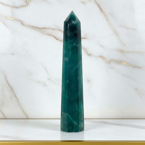 Fluorit obelisk 15cm - fluorit,