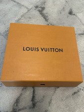 Louis Vuitton Box/Karton, 36,5X30,5X8CM, für Taschen und Kleidung