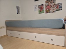 Einzelbett 90x200, Antiker Look, Inkl. Lattenrost. Alles zusammen 60€