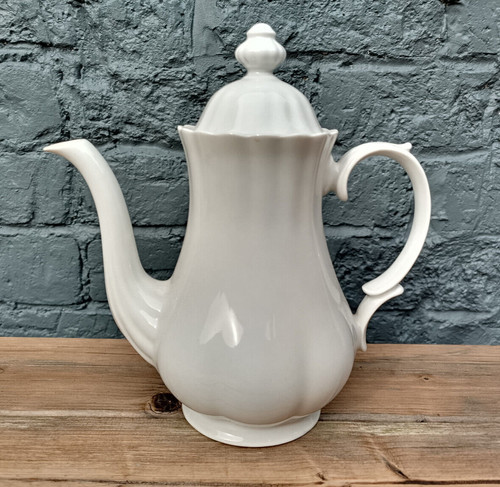 Vintage weiße kaffeekanne - vintage,