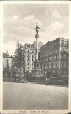 Napoli Piazza dei Martiri