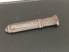 ALTES KLEINES NÄHTUI