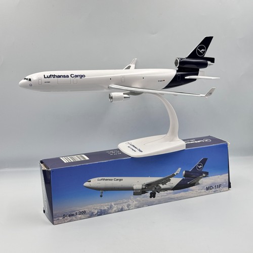 Mcdonnell douglas 11f - mcdonnell,