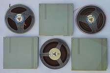 3 Grundig Tonbänder 15cm in passenden Grundig Schubern