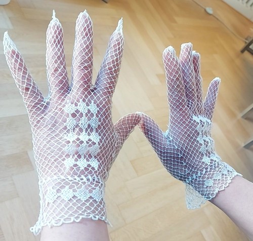 Antike filigrane geklöppelte
