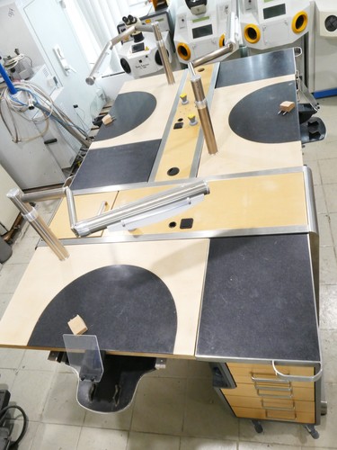 Dentaltisch dreier