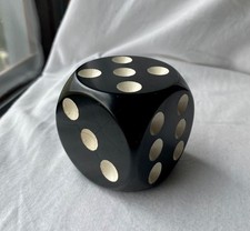 Alter großer Würfel Kunstharz schwarz 4,7 x 4,7 cm 141 Gramm