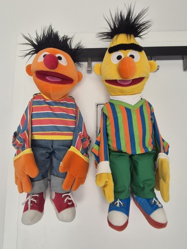 Original living puppets - original,