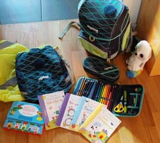 Ergobag Cubo Sportbeutel Sicherheitsset Federtasche gefüllt Regenschutz Geschenk