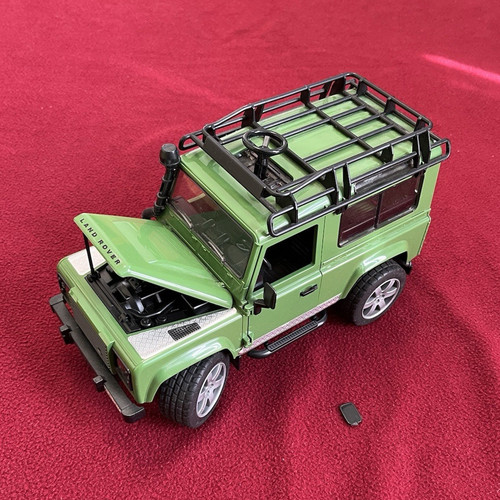 Bruder land rover - land, defender