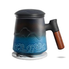 Teetasse mit Deckel und Sieb