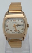 Raketa Herrenuhr,Tag/Datumsanzeige,Kaliber 2628,Handaufzug,die Uhr läuft