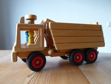 Fagus  Abrollkipper mit Anhängerkupplung  und 2 Männchen    Holzspielzeug   LKW 