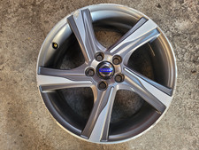 Volvo V40 V60 R Design 17 Zoll Alufelge und Reifen 31423521