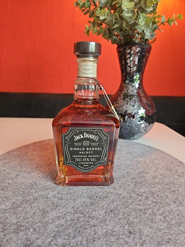 Jack daniels single - daniels, barrel