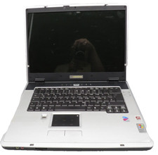 Notebook Medion MD 96500 Laptop 60GB HDD 1GB RAM Ersatzteilspender defekt o NT