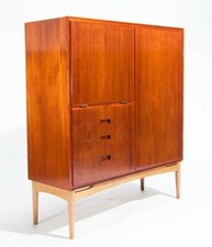 Schöner Mid Century Teak &