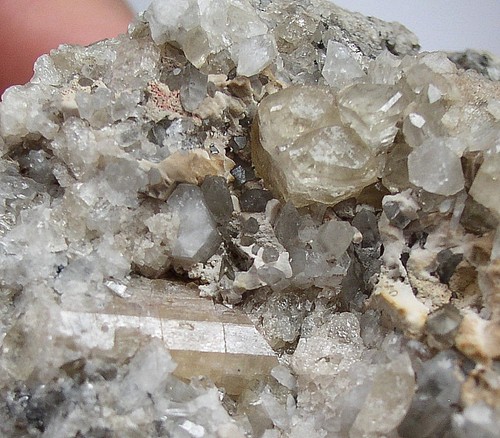 Topas kristalle auf quarz - kristalle,