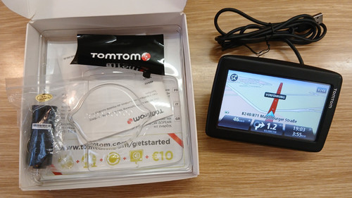 Tom start - tom,