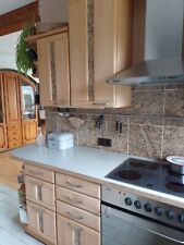 Küche Vollholz Birke, mit Elektrogeräten und Lichtleiste, L-Form