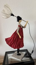 Skitso Lampe Girl sucht ein