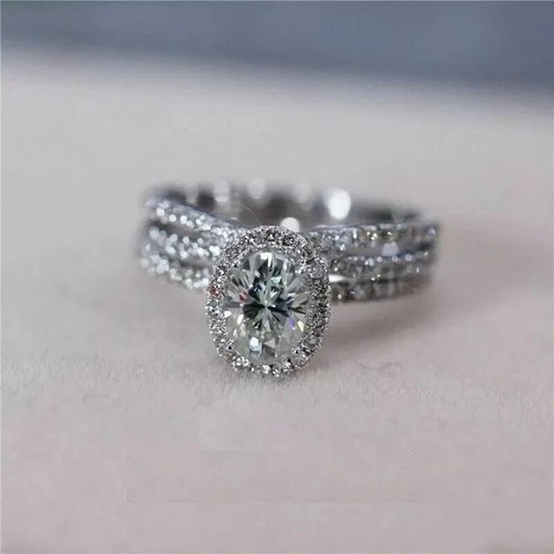 7ct ovalschliff lab created - 2,7ct.,
