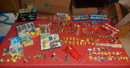 über 200 figuren - Über,
