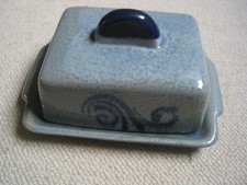 Butterdose mit Deckel