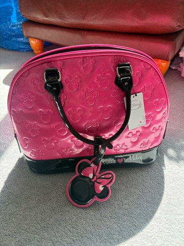 Minnie loves mickey hot - loves, pink