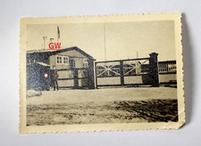 Foto - Soldat - Uniform - Wachposten - Eingang - RAD Lager - Tor - 2. Weltkrieg