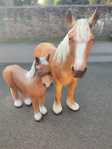 Pferd groß set - pferd, fohlen