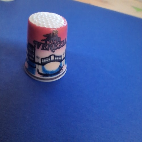 Alter porzellan fingerhut - porzellan,